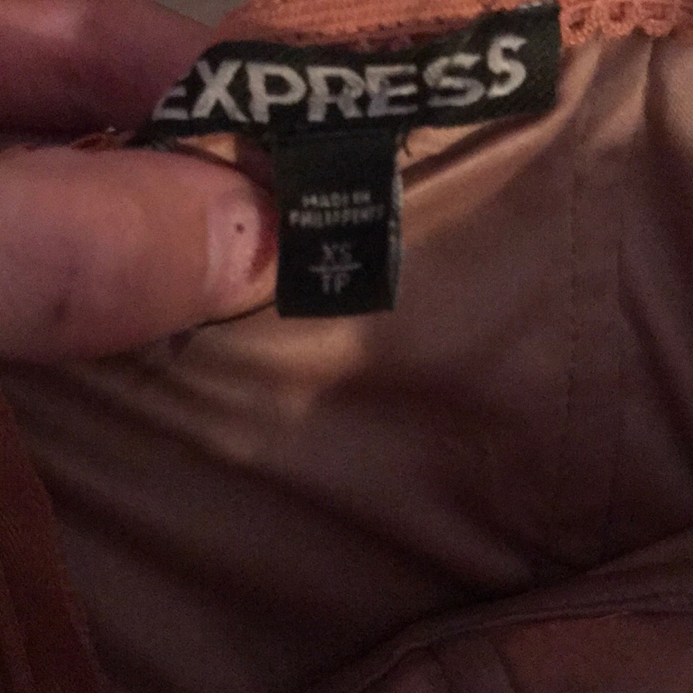 Express lace dress - Picture 7 of 8